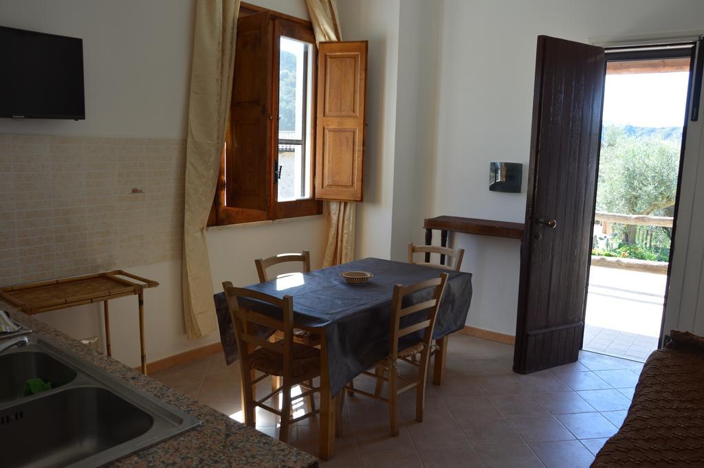 Zaccanopoli Azienda Agrituristica Carida מראה חיצוני תמונה
