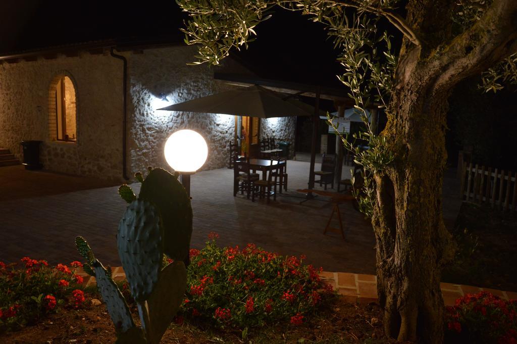 Zaccanopoli Azienda Agrituristica Carida מראה חיצוני תמונה